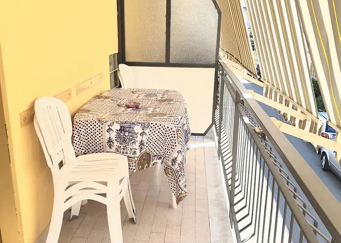 Tiziana Giardini-Naxos